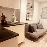 Modern 1 Bed Flat In The Heart Of Hackney