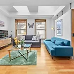 Luxe Living Near Piccadilly Hy11