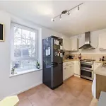 Spacious 2 Bedroom Flat In Central London