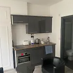 Comfortable Studio West London