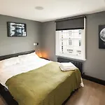 Cumberland 4 Double Bedroom In Pimlico