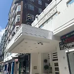 Private Cosy Knightsbridge Studio