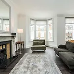 Stylish 2 Bedroom At Hammersmith