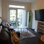Spacious 5-Bed Retreat
