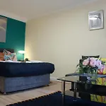 Hyde Park Studio Apartment