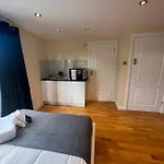 Stunning House 15 Min From Wembley Arena