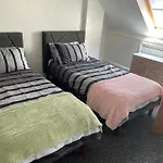 One Room To Stay With Fantastic Host