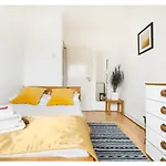 Central London Flat-Share