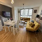 Stoke Newington Deluxe Flat