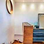 Finest Retreats - King Charles House
