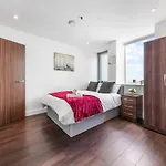 2 Bedroom Flat In Central London Bp65