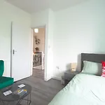 Cosy Family Home W/Wi-Fi, Parking, Self Check-In