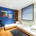 Beautiful Two-Bed Abode Near King Cross