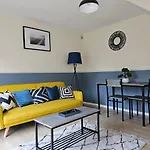 Home In Beckton. Docklands. London City Airport.