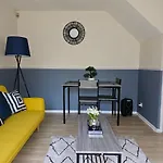 Home In Beckton. Docklands. London City Airport.
