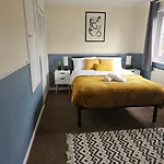 Home In Beckton. Docklands. London City Airport.