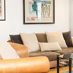 Immaculate 2Br Flat, Greenwich, 2 Min Maze Hill St