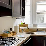 Pass The Keys Gorgeous Studio With Access To A Private Garden