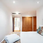 Paddington Basin View Apartment