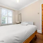 Exclusive 1 Bedroom House In Hackney