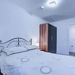 Luxury 2 Bed Flat In A New Block In East Acton