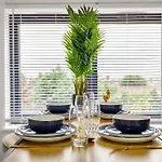 Modern 5 Occupancy London Flat Free Parking & Views