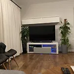 Apartment In Bow, East London