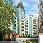 Stunning 2 Bed Thames River View - Central London