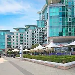Stunning 2 Bed Thames River View - Central London