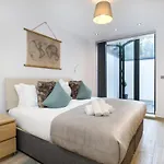 Luxurious 2 King-Size Bed Flat With Patio
