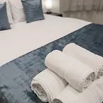 Private Studio Flat