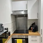 Entire Flat Near Kings Cross