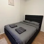 Spacious Private Room In The Heart Of Dalston, Hackney