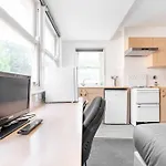 Finchley Road Studio 13