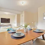 1 Bed- Flat In Kings Cross