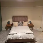 Luxury Cosy Retreat Apt