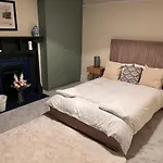 Luxury Cosy Retreat Apt