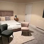 Luxury Cosy Retreat Apt