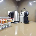 Soho Deluxe 1 Bedroom Apartment By Concept Apartments