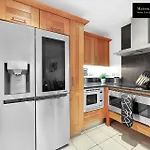 Weekly Or Monthly Stays, London, Chelsea - Sleeps 8- 3Bedroom Serviced Apartment By Maison Christo Property