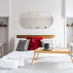 Covent Garden-Oxford Street Central London Studio Apartment