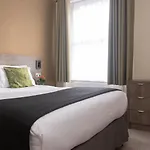 Kensington Gardens Hotel