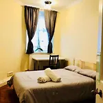 Mayfair Holiday Apartment