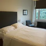 Kennington B & B