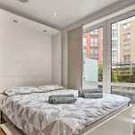 Modern Chic Studio Chelsea