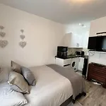 Cosy Studio Flat