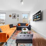 Stylish 3 Bedroom Serviced Apartment In Kings Cross