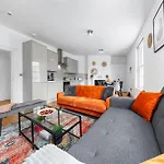 Stylish 3 Bedroom Serviced Apartment In Kings Cross