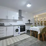 Stoke Newington Studio By Dc London Rooms