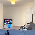 Wembley Stadium, Modern&Cozy Apartment With Garden